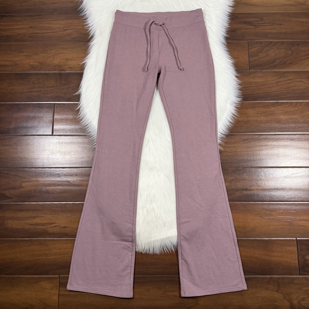 Alo Yoga Women's Size Small ? Medium Sway Bootcut Sweatpants Pants Smoky Quartz